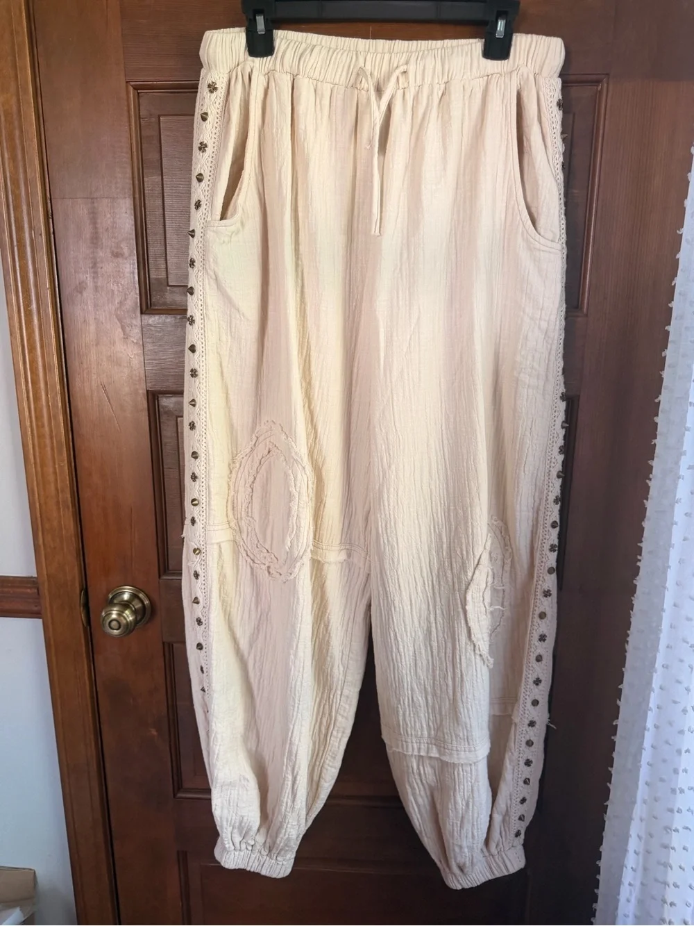 POL CREAM GAUZE STUDDED SWEATPANTS - Picture 4 of 10